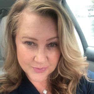 Meet your Posher, Cheri